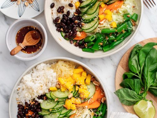 Tropical Smoothie Bowl